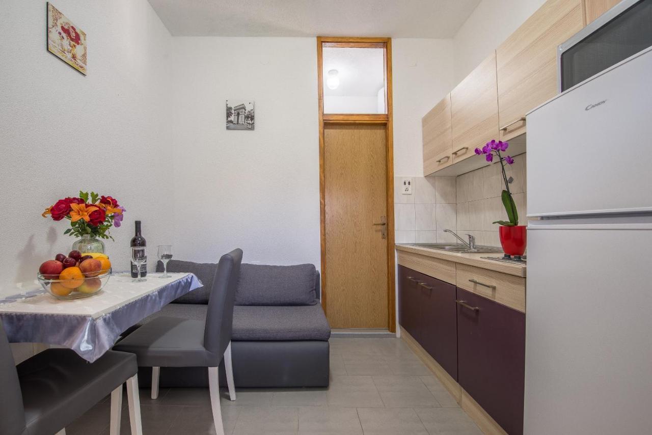 Apartmani Mlinar9 #2 Gornji Karin Exterior foto